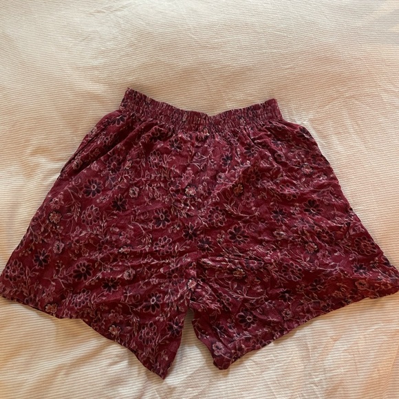 Maggie Lawrence 90’s Tank & Short Set - Picture 5 of 6